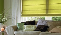 green roman curtains